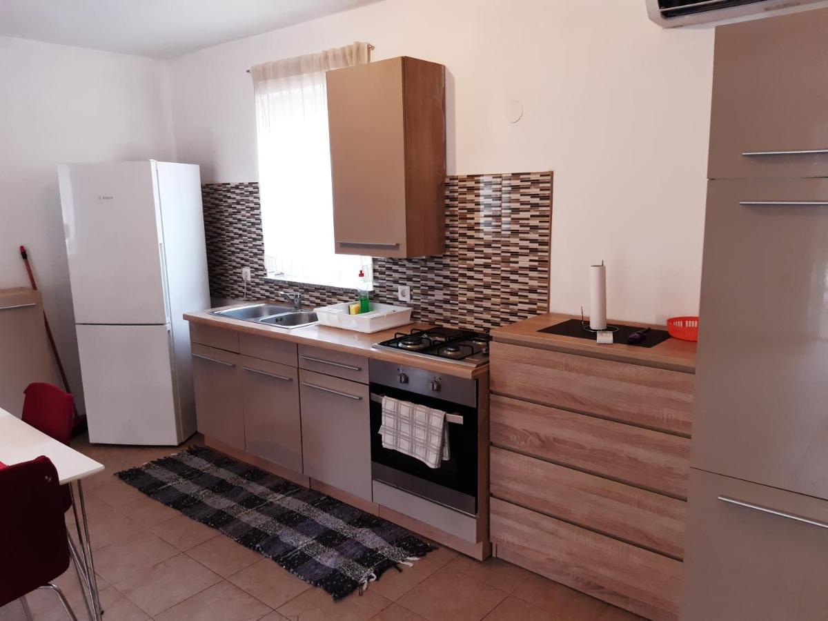 Lave II Cozy House Villa Ližnjan Екстериор снимка